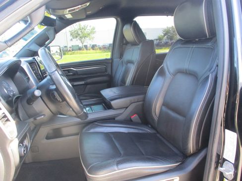 Used 2019 RAM 1500 Limited AWD/4WD image 14