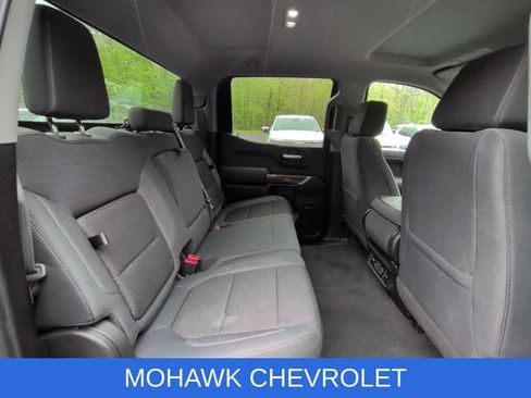 Certified 2019 Chevrolet Silverado 1500 LT Trail Boss w/ Convenience Package AWD/4WD image 26