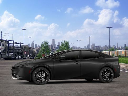 New 2026 Toyota Prius Limited FWD image 3