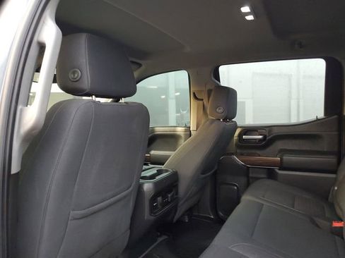 Used 2021 Chevrolet Silverado 1500 RST image 10