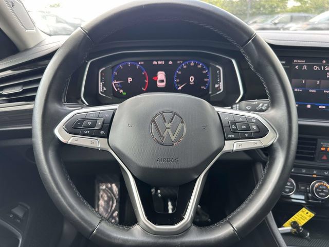 Used 2022 Volkswagen Jetta SEL FWD image 23