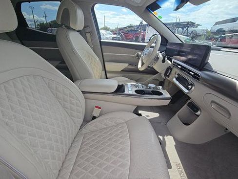 Used 2023 Genesis GV60 Performance AWD/4WD image 6