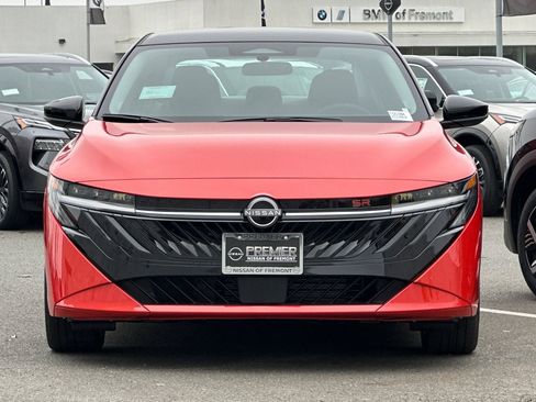 New 2026 Nissan Sentra SR w/ Floor Mat Package image 6