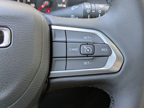 New 2026 Jeep Compass Latitude AWD/4WD image 20
