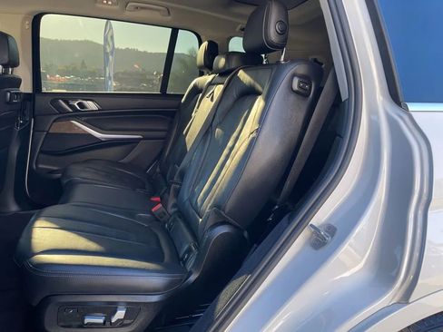 Used 2020 BMW X7 xDrive40i image 26