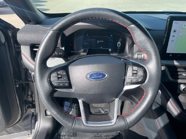 Used 2025 Ford Explorer ST-Line w/ ST-Line Street Pack AWD/4WD image 25