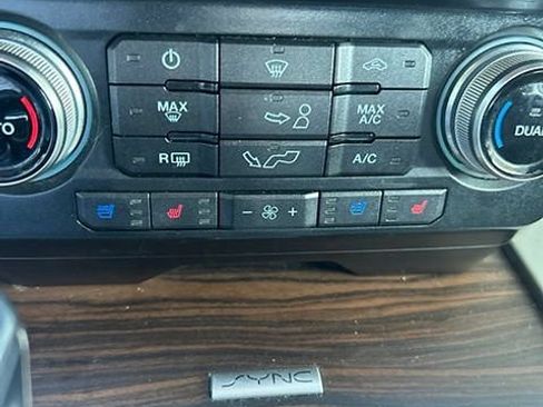 Used 2016 Ford F150 Lariat w/ Equipment Group 501A Mid AWD/4WD image 13