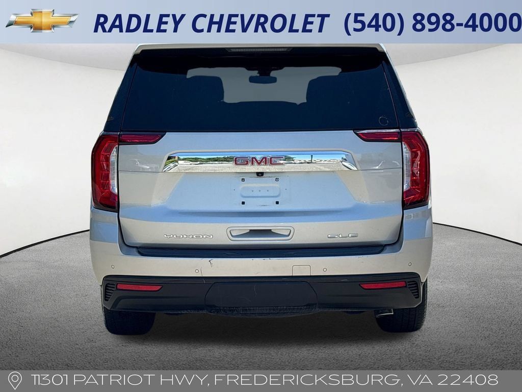 Certified 2022 GMC Yukon SLE w/ Gmc Pro Safety Plus Package AWD/4WD image 4