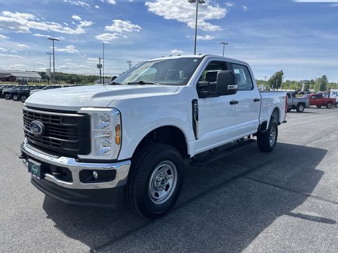 Used 2024 Ford F350 XL w/ Snow Plow Prep Package AWD/4WD image 3