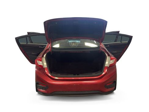 Used 2017 Chevrolet Cruze LT w/ RS Package FWD image 11