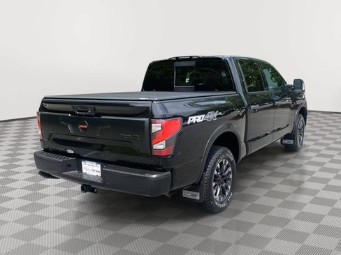 Used 2021 Nissan Titan PRO-4X w/ Pro-4x Convenience Package AWD/4WD image 5