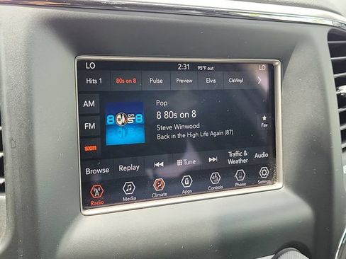 Used 2018 Jeep Grand Cherokee Laredo RWD image 22