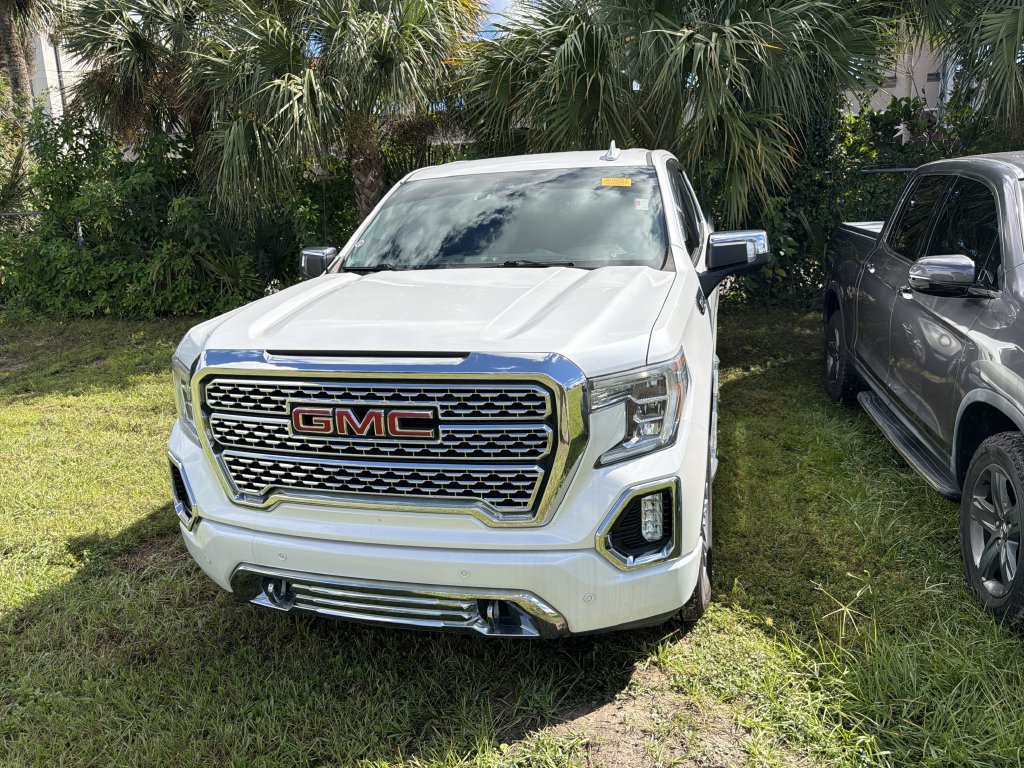 Used 2019 GMC Sierra 1500 Denali w/ Driver Alert Package II AWD/4WD image 7