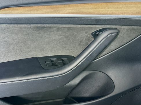 Used 2023 Tesla Model 3 Standard Range RWD image 15