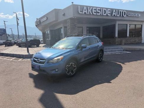 Used 2014 Subaru Crosstrek 2.0i Limited AWD/4WD image 2