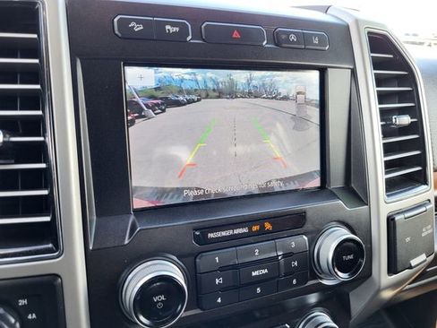 Used 2020 Ford F150 King Ranch w/ Equipment Group 601A Luxury AWD/4WD image 17