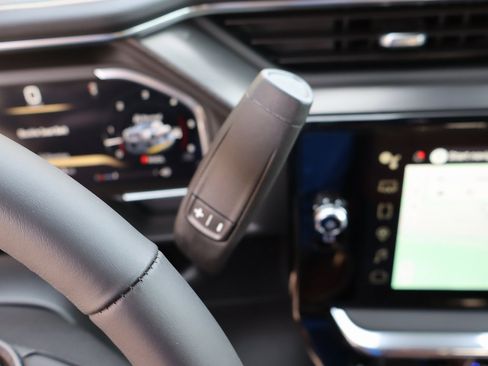 New 2026 GMC Sierra 3500 Denali Ultimate image 15