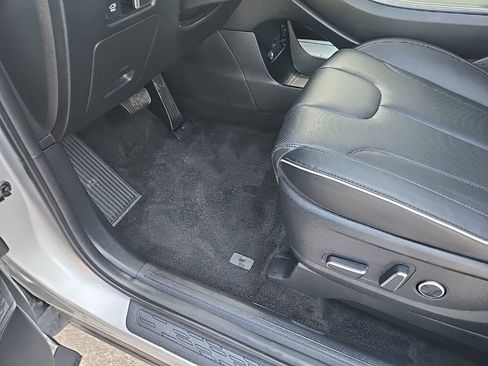 Used 2025 Hyundai Palisade SEL AWD/4WD image 32