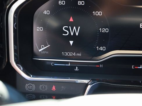 Used 2024 GMC Sierra 1500 Elevation image 14