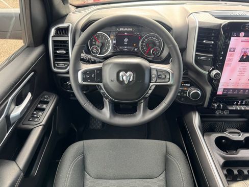 Used 2025 RAM 1500 Big Horn image 16