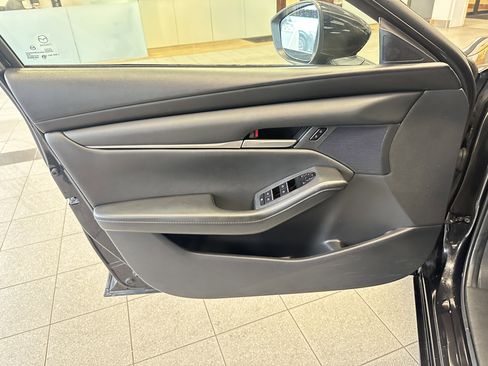 Certified 2022 MAZDA MAZDA3 s image 20