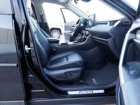 Used 2024 Toyota RAV4 Limited image 36