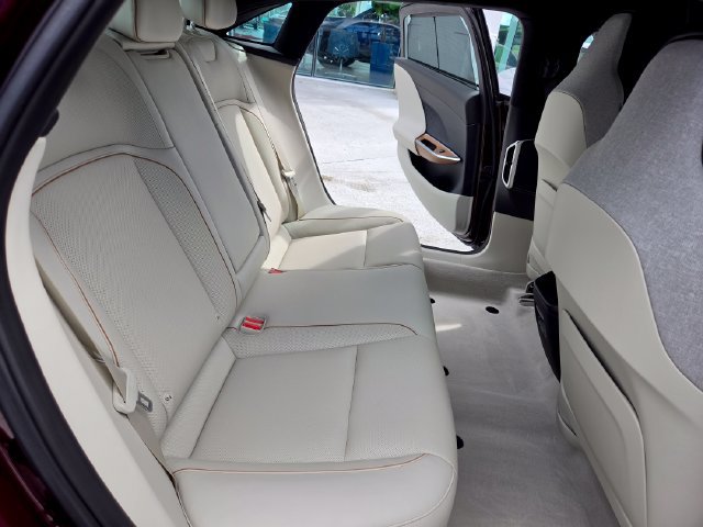 Used 2023 Lucid Air Touring AWD/4WD image 23