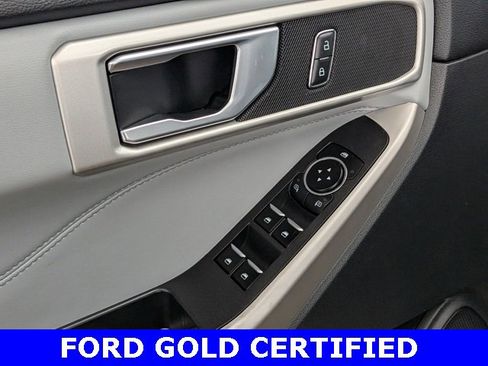 Certified 2022 Ford Explorer XLT w/ Equipment Group 202A image 15