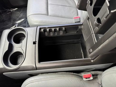 Used 2014 Ford F150 XLT w/ Equipment Group 302A Luxury AWD/4WD image 21