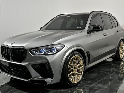 Used 2022 BMW X5 M AWD/4WD image 5