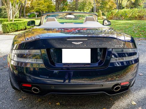 Used 2015 Aston Martin DB9 Volante image 7