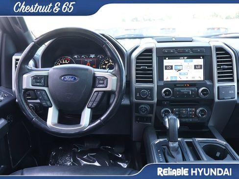 Used 2018 Ford F150 Platinum w/ Equipment Group 701A Luxury AWD/4WD image 18