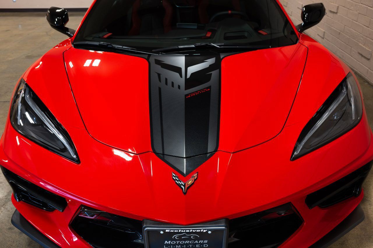 Used 2025 Chevrolet Corvette Stingray Premium Cpe w/ Z51 Performance Package RWD image 25