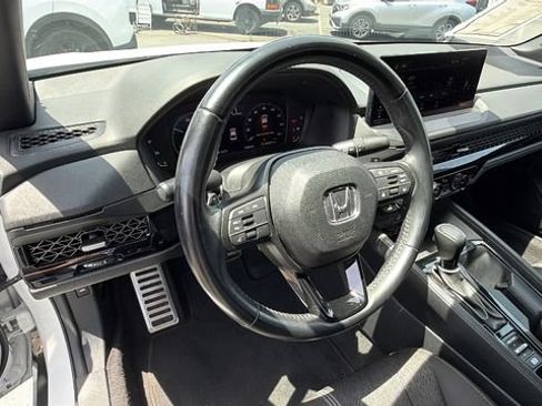 Used 2023 Honda Accord Sport image 30