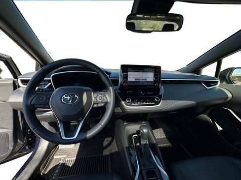 Used 2020 Toyota Corolla XSE image 19