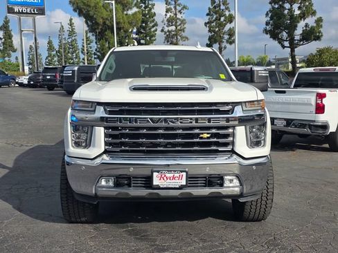 Certified 2020 Chevrolet Silverado 2500 LTZ w/ LTZ Plus Package AWD/4WD image 2