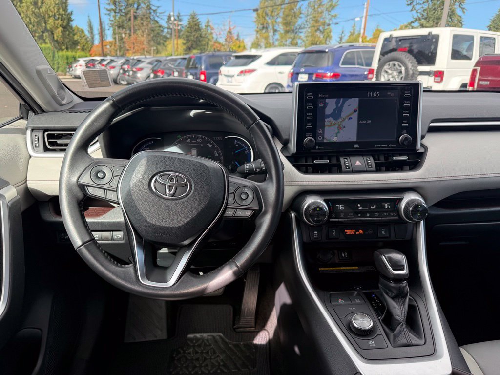 Used 2019 Toyota RAV4 Limited AWD/4WD image 22
