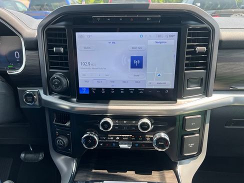 Used 2024 Ford F150 Lariat w/ Bed Utility Package AWD/4WD image 27