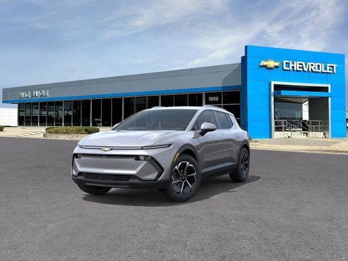 New 2026 Chevrolet Equinox EV LT image 8