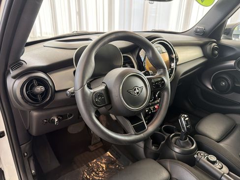 Used 2024 MINI Cooper S FWD image 4
