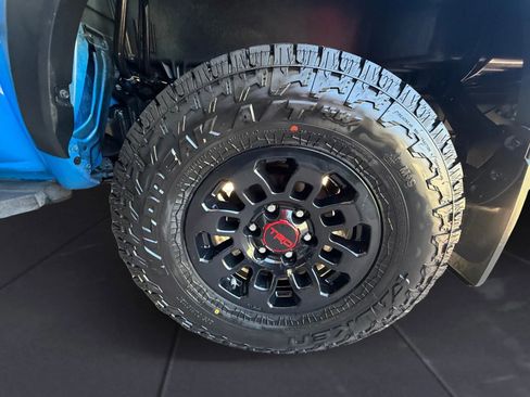 Used 2019 Toyota Tacoma TRD Pro w/ Desert Air Intake Package AWD/4WD image 31