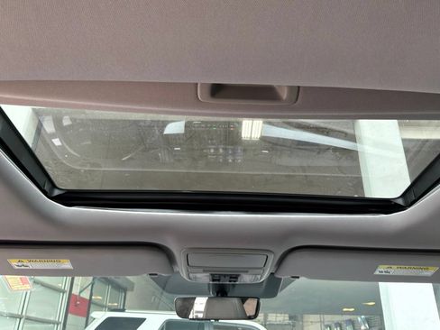 Used 2018 Honda Odyssey EX-L image 20