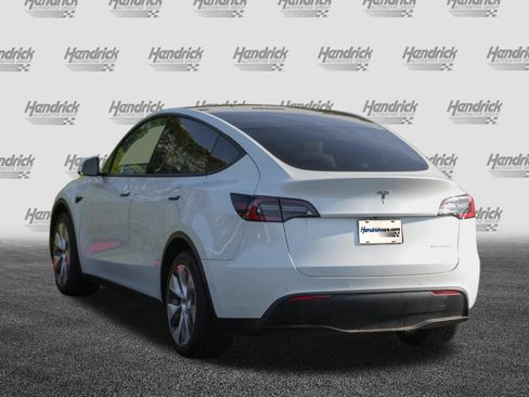 Used 2020 Tesla Model Y Long Range AWD/4WD image 7