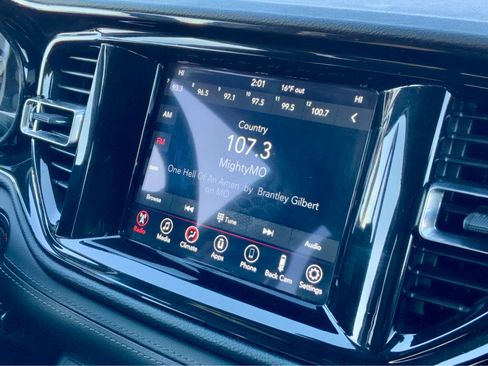 Used 2023 Dodge Durango SXT Launch Edition image 38