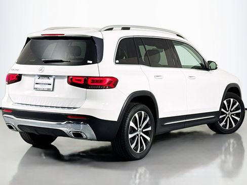 Certified 2022 Mercedes-Benz GLB 250 image 13