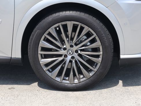 Used 2024 Lexus RX 350 w/ Convenience Package AWD/4WD image 11