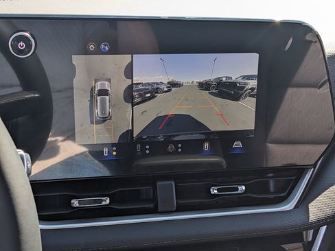 New 2026 Chevrolet Equinox LT image 12