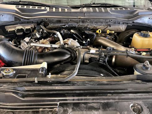 Used 2019 Ford F350 Lariat w/ Lariat Ultimate Package image 29