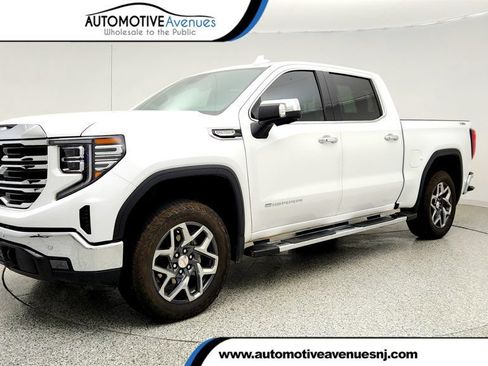 Used 2024 GMC Sierra 1500 SLT AWD/4WD image 1