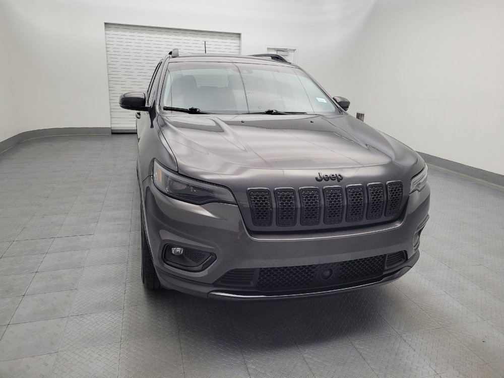 Used 2021 Jeep Cherokee Latitude Plus AWD/4WD image 14